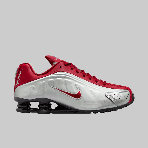 Nike Shox R4, Metallic Silver/team Crimson-black
