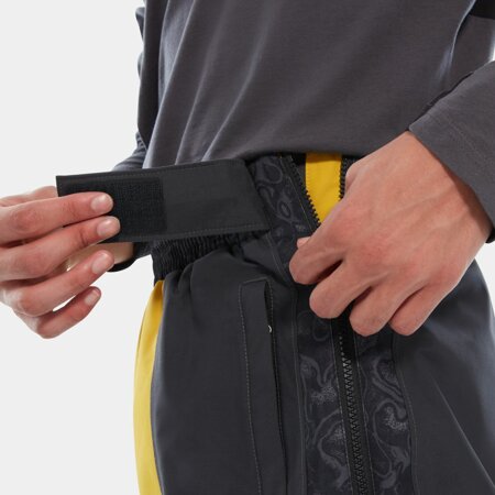 THE NORTH FACE '94 Rage Rain Pant, Leopard Yellow/ Asphalt Grey