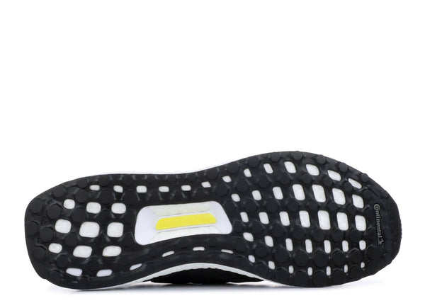 ADIDAS Ultraboost, Black/ Carbon-OZNICO