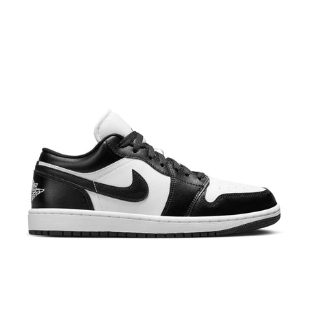 Air Jordan 1 Mid SE (GS), WHITE/ICE BLUE-BLACK