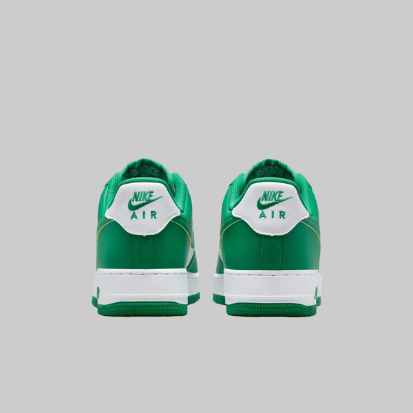 Nike Air Force 1 '07, White/malachite-white
