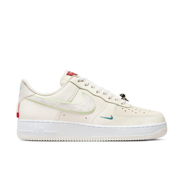 Nike Air Force 1 07, SAIL/VAPOR GREEN-WHITE-UNIVERSITY RED