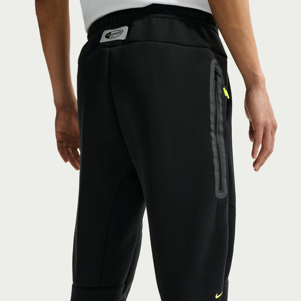 Nike Tech Men's Fleece Joggers, Black/neon Yellow