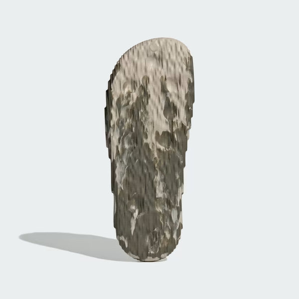 ADILETTE 22 SLIDE, Wonder Beige / Olive Strata / Core Black