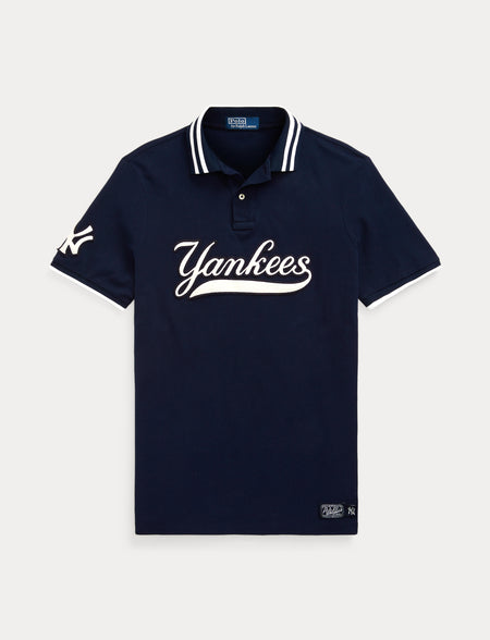 CHAMPION Reverse Weave Classic Crewneck, Team Red Scarlet