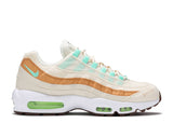 Nike Air Max 95 NRG, COCONUT MILK/GREEN GLOW-METALLIC GOLD