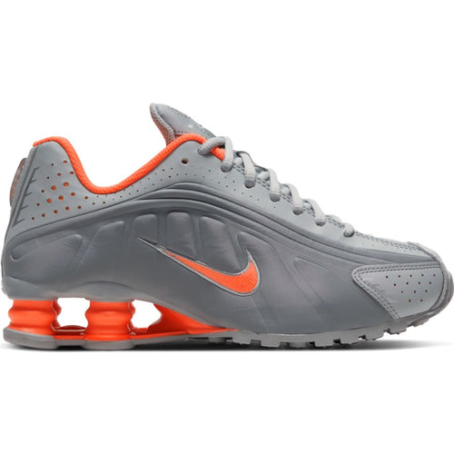 NIKE SHOX R4 (GS) LT SMOKE GREY/HYPER CRIMSON