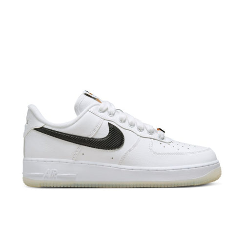 AIR FORCE 1 07 PRM, WHITE/BLACK-METALLIC GOLD-COCONUT MILK