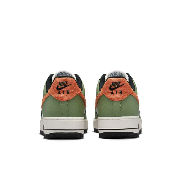 Nike Air Force 1 07, OIL GREEN/SAFETY ORANGE-WHITE-SAIL